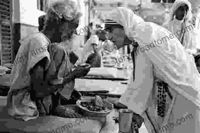 Mother Teresa Working In A Slum, Surrounded By Children. Come And See : A Photojournalist S Journey Into The World Of Mother Teresa