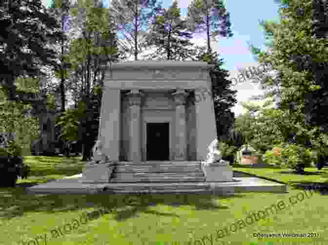 Woodlawn Cemetery Family Grave Toledo S Woodlawn Cemetery (Images Of America)